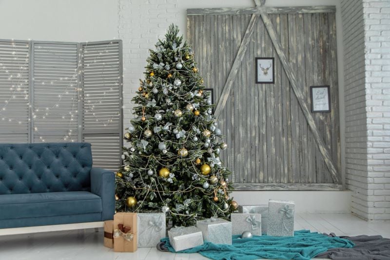 Natural Theme for 15 Foot Artificial Christmas Trees